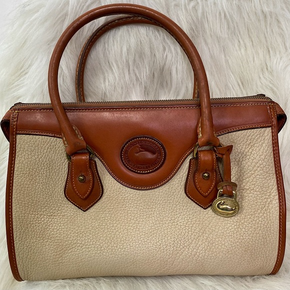 Dooney & Bourke Purse - Picture 3 of 17